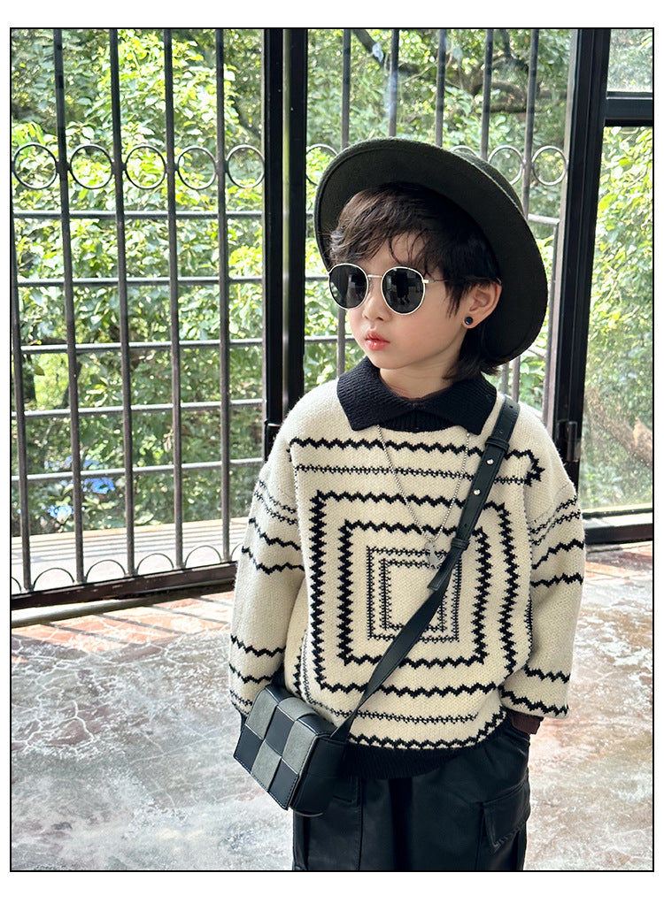 Kids' retro boy sweater from R&G Boutique, thickened autumn and winter baby sweater with cozy knit fabric and colorful design.