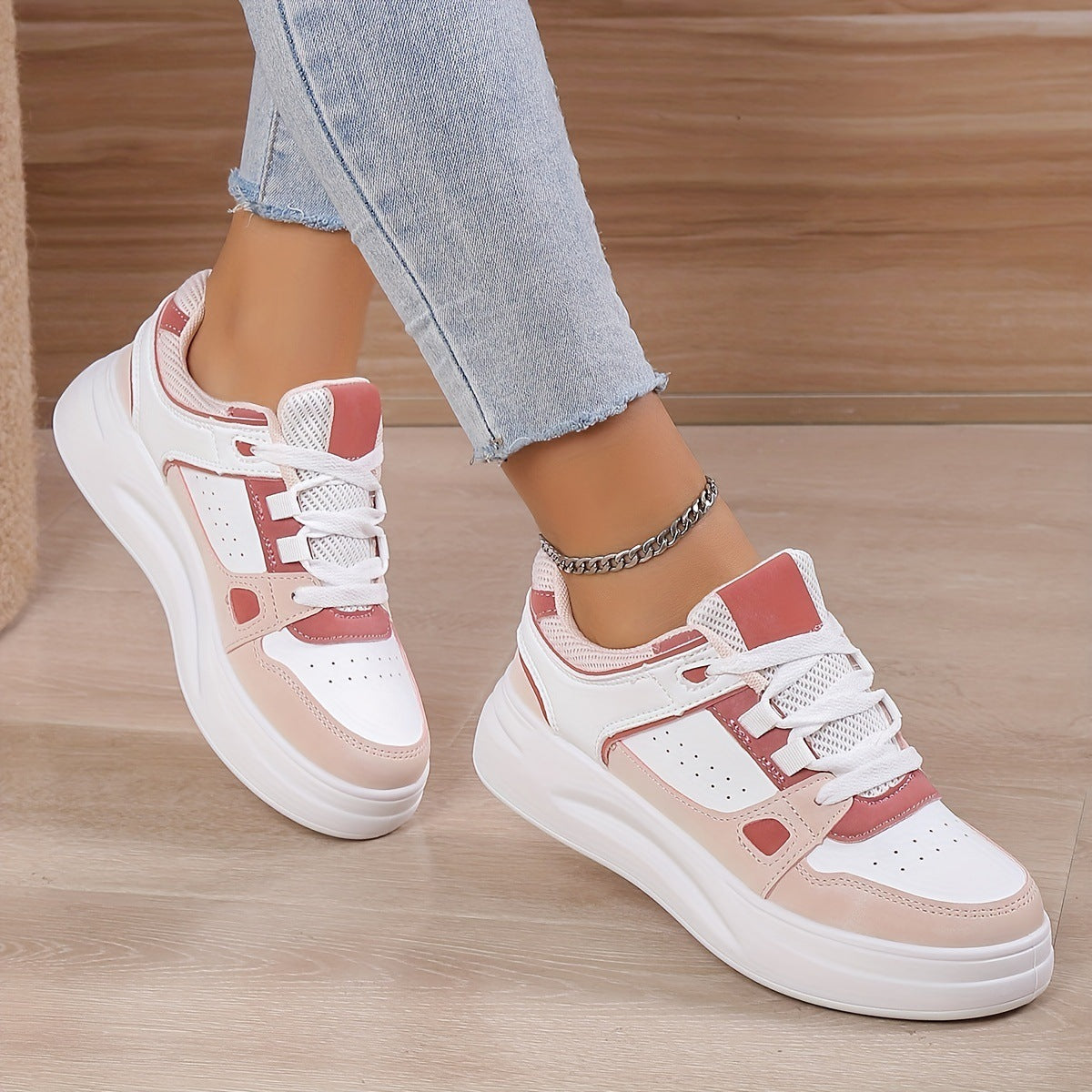 R&G Boutique thick bottom small sports leisure sneaker showing the front view with a focus on the shoe's design and sturdy sole.