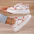 R&G Boutique small sports leisure sneaker with thick bottom showing feet, casual athletic shoe with stylish design.
