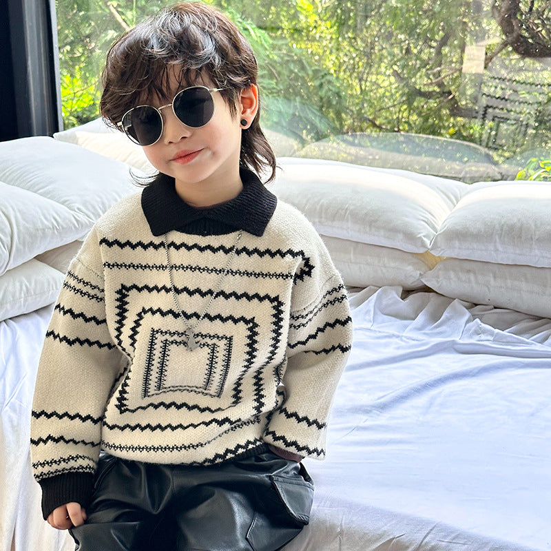 R&G Boutique kids' retro boy autumn and winter thickening sweater, cozy and warm baby sweater with a classic design.