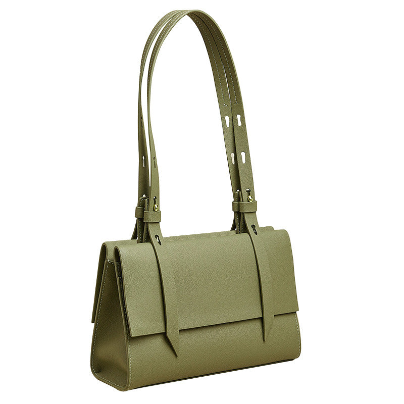 Elegant women's bag by R&G Boutique from the Senior Sense Of Fashion collection, featuring a versatile niche design and stylish details.