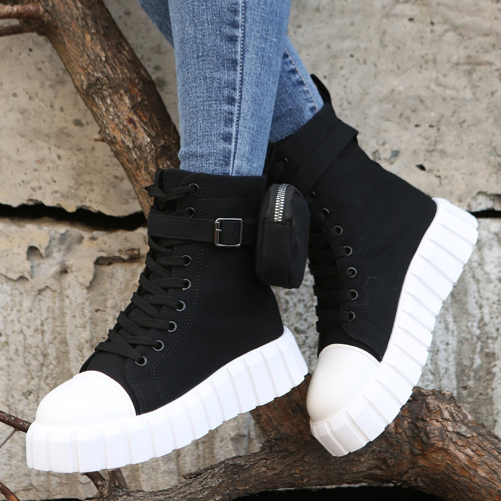 Fashionable breathable high-top canvas shoes for women by R&G Boutique, featuring stylish design and comfortable fit.