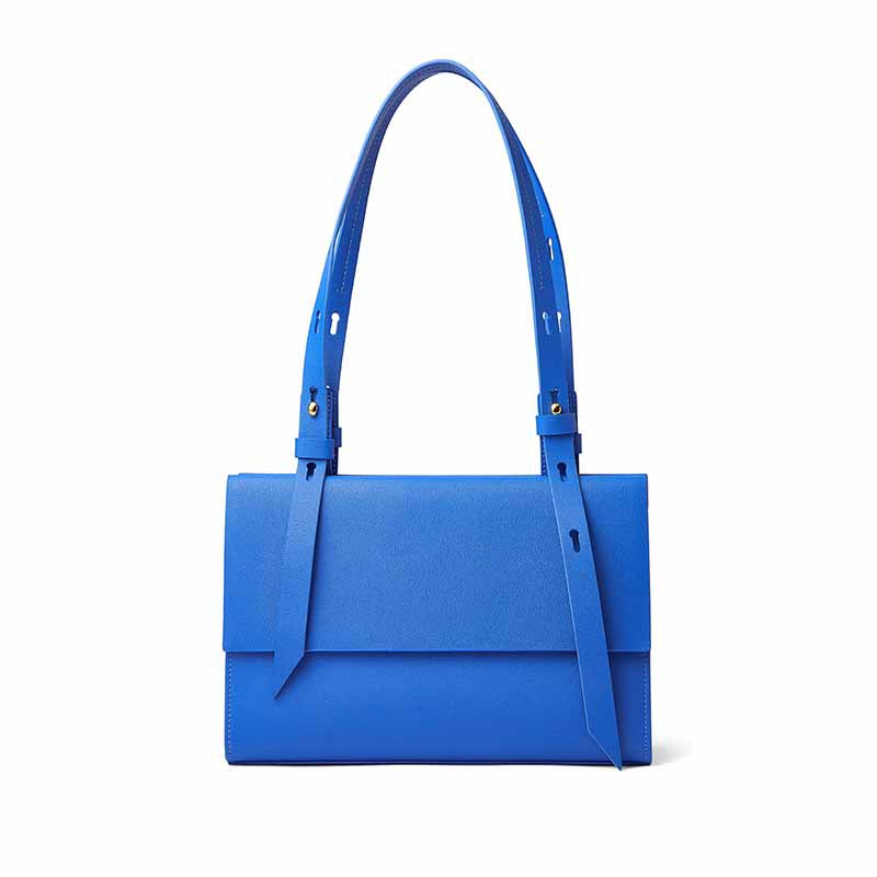 R&G Boutique Senior Sense Of Fashion women's versatile niche design bag with elegant style and structured shape.